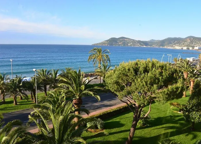 アパート - Front De カンヌ